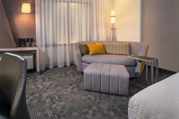 คอร์ตยาร์ด บาย แมริออท คาร์เตอร์สวิลล์ Hotel คาร์เทอร์วิลล์ ภายนอก รูปภาพ